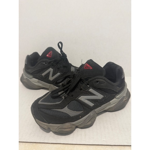 New Balance Other - New Balance 9060 Boys Athletic Sneaker 2 Black Good Chunky PC9060BK